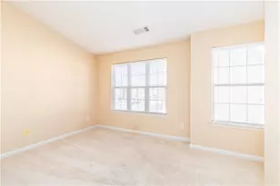 1378 Penhurst Dr, Lawrenceville, GA 30043 - Photo 9