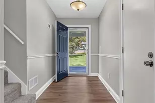 9562 Briar Creek Ct, Jonesboro, GA 30238 - Photo 3