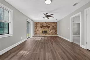 9562 Briar Creek Ct, Jonesboro, GA 30238 - Photo 11