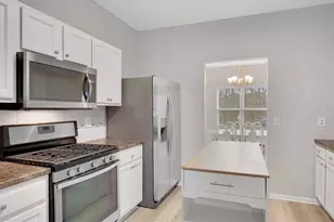 940 Tree Creek Blvd, Lawrenceville, GA 30043 - Photo 13