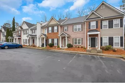940 Tree Creek Boulevard, Lawrenceville, GA 30043 - Photo 3