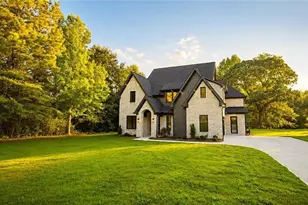 6220 Blackjack Rd, Flowery Branch, GA 30542 - Photo 1
