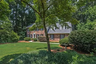 1707 Red Fox Run, Lilburn, GA 30047 - Photo 3