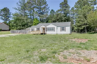 6076 Atlanta Highway, Flowery Branch, GA 30542 - Photo 5