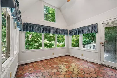 6415 River Chase Circle, Sandy Springs, GA 30328 - Photo 15