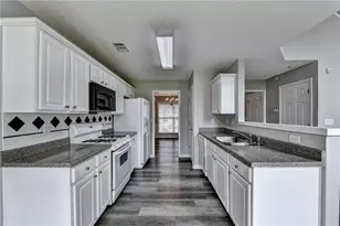 9210 Friarbridge Dr, Suwanee, GA 30024 - Photo 19