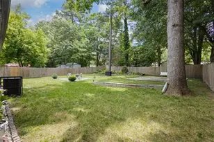 255 Hummingbird Way, Riverdale, GA 30274 - Photo 7