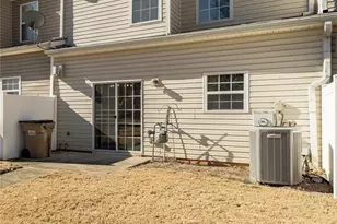 520 Dragonfly Ct, Cumming, GA 30040 - Photo 3