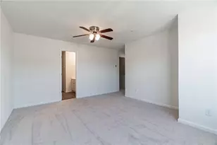 520 Dragonfly Ct, Cumming, GA 30040 - Photo 13
