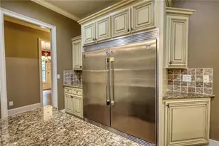 360 Wylde Woode Dr, McDonough, GA 30253 - Photo 17
