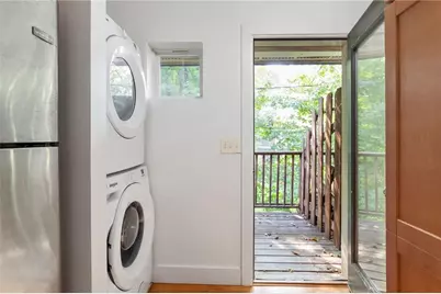 2023 Oakview Road SE #223, Atlanta, GA 30317 - Photo 9