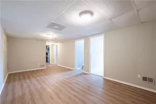 2660 Beacon Dr, Atlanta, GA 30349 - Photo 21