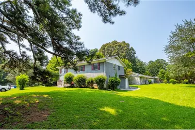 2660 Beacon Drive, Atlanta, GA 30349 - Photo 37
