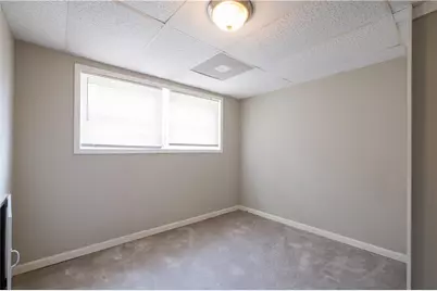2660 Beacon Drive, Atlanta, GA 30349 - Photo 23