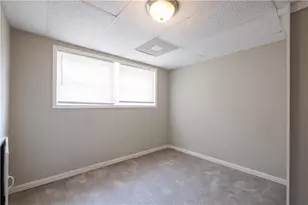 2660 Beacon Dr, Atlanta, GA 30349 - Photo 23