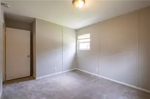 2660 Beacon Dr, Atlanta, GA 30349 - Photo 11