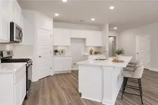 70 Acadian Rd, Statham, GA 30666 - Photo 5