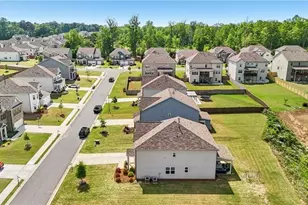 7455 Easton Valley Ln, Cumming, GA 30028 - Photo 51