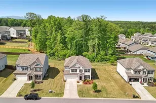 7455 Easton Valley Ln, Cumming, GA 30028 - Photo 49