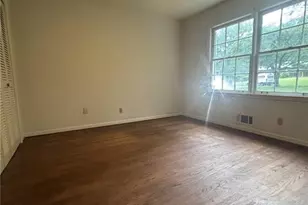 2910 Knollwood Trail, East Point, GA 30344 - Photo 19