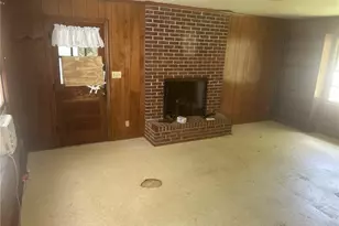 2910 Knollwood Trail, East Point, GA 30344 - Photo 9