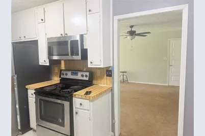 976 Bernice Court, Lawrenceville, GA 30045 - Photo 3
