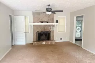 976 Bernice Ct, Lawrenceville, GA 30045 - Photo 5