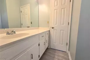 1426 Cambridge Common, Decatur, GA 30033 - Photo 11