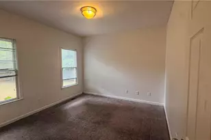 2697 Mayfield Dr, Lawrenceville, GA 30043 - Photo 13