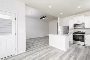 244 Sunfish Cir, Jefferson, GA 30548 - Photo 7