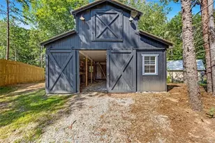 5466 Whitehall Rd, Lula, GA 30554 - Photo 5