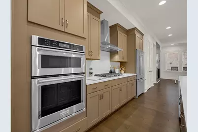 6807 Encore Boulevard, Sandy Springs, GA 30328 - Photo 5
