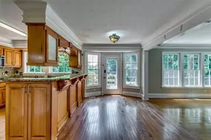 6963 Whispering Oaks Ct, Stone Mountain, GA 30087 - Photo 7