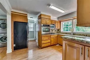 6963 Whispering Oaks Ct, Stone Mountain, GA 30087 - Photo 11