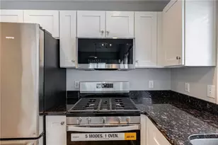 211 Harmony Ct, Milton, GA 30004 - Photo 11