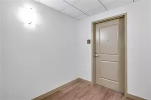 3338 Peachtree Rd NE, Atlanta, GA 30326 - Photo 3