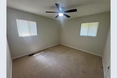 8497 Stonewall Jackson Drive, Jonesboro, GA 30238 - Photo 9