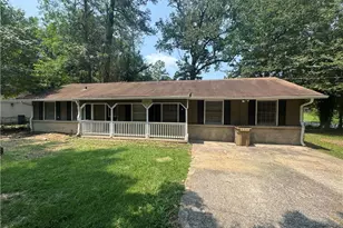 8497 Stonewall Jackson Dr, Jonesboro, GA 30238 - Photo 1