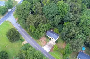 8748 Jenkins Rd, Douglasville, GA 30187 - Photo 5