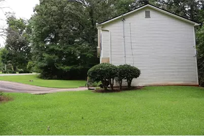 8748 Jenkins Road, Douglasville, GA 30187 - Photo 3