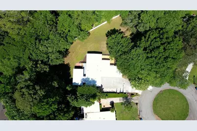 2143 Melante Drive, Atlanta, GA 30324 - Photo 33