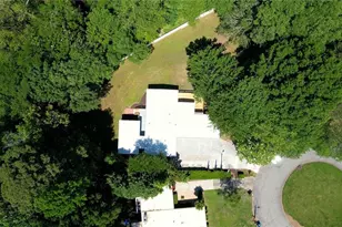 2143 Melante Dr, Atlanta, GA 30324 - Photo 33