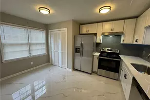 5223 Ridge Forest Dr, Stone Mountain, GA 30083 - Photo 3