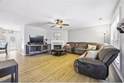 515 Creek View Place, McDonough, GA 30252 - Photo 9