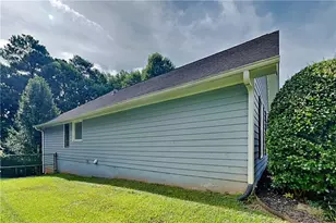 405 Etowah Valley Way, Woodstock, GA 30189 - Photo 15