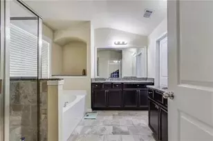 13374 Canary Ln, Alpharetta, GA 30004 - Photo 19