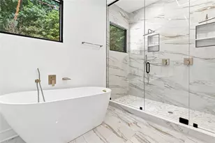 4250 Carmain Dr NE, Atlanta, GA 30342 - Photo 33