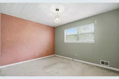 8996 Mandarin Court, Jonesboro, GA 30236 - Photo 17