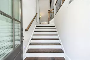 1299 Linden Ct NE, Atlanta, GA 30329 - Photo 5