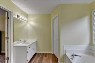 994 Bay Ridge Dr, Lawrenceville, GA 30045 - Photo 27